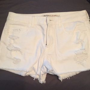 American Eagle distressed white shorts